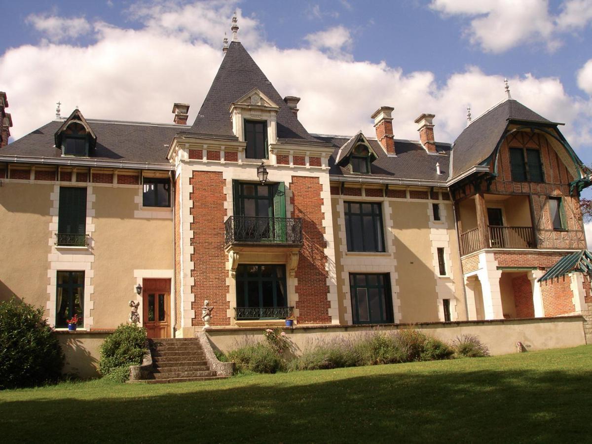Chateau Le Barreau - Chambres D'Hotes Chemilly-sur-Yonne Zewnętrze zdjęcie