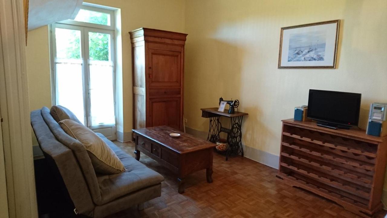 Chateau Le Barreau - Chambres D'Hotes Chemilly-sur-Yonne Pokój zdjęcie