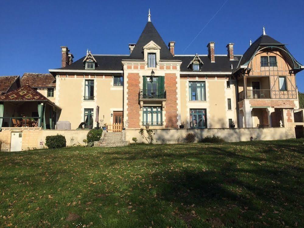 Chateau Le Barreau - Chambres D'Hotes Chemilly-sur-Yonne Zewnętrze zdjęcie